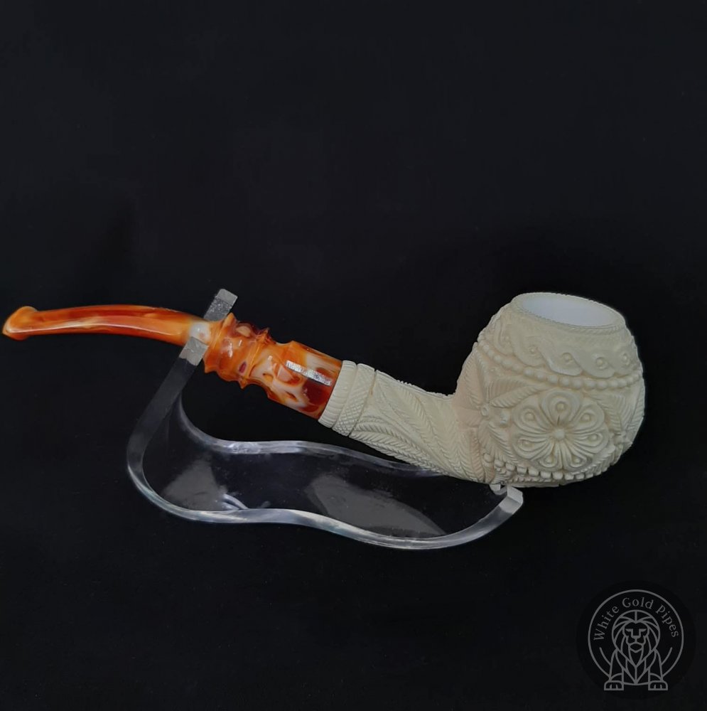 Hand Carved Block Meerschaum Pipe made by Emin Brothers