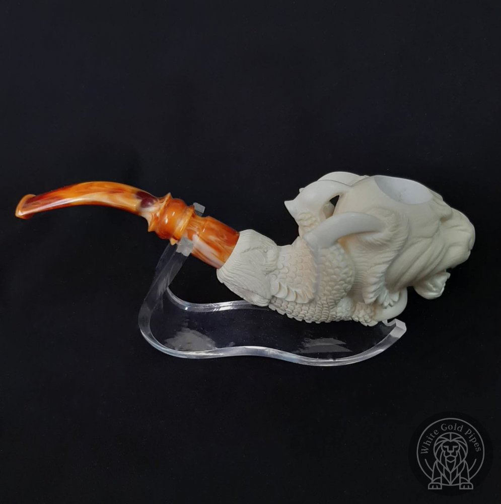 Tiger in Claw Meerschaum Pipe Carved by EMİN BROTHERS